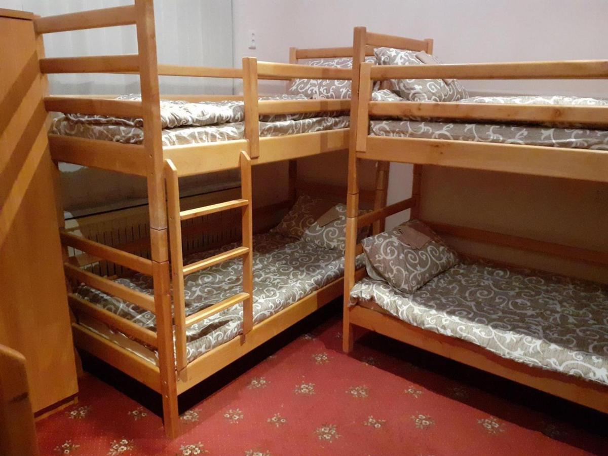 Uneed Sport Hostel Одеса Екстериор снимка